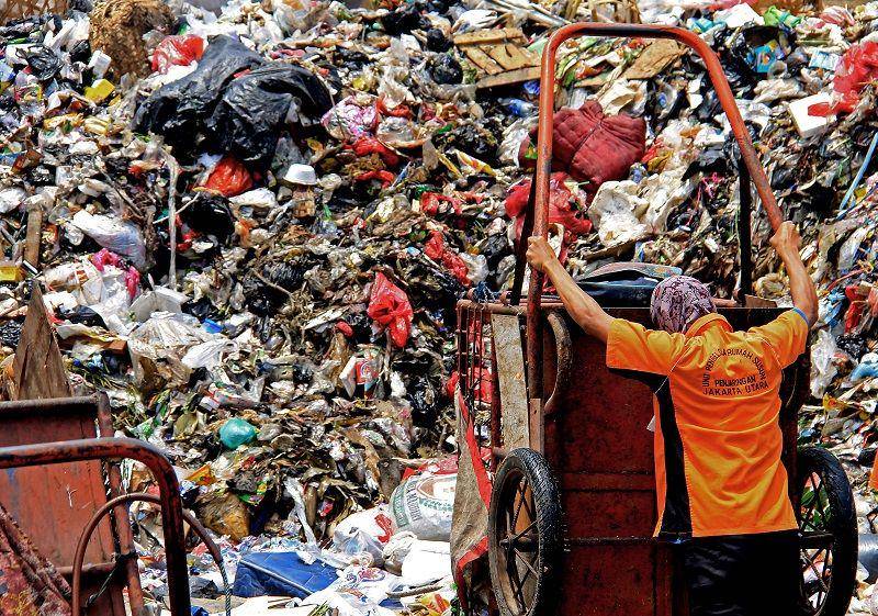 Ilustrasi sampah (ANTARA FOTO/Armansyah Putra)