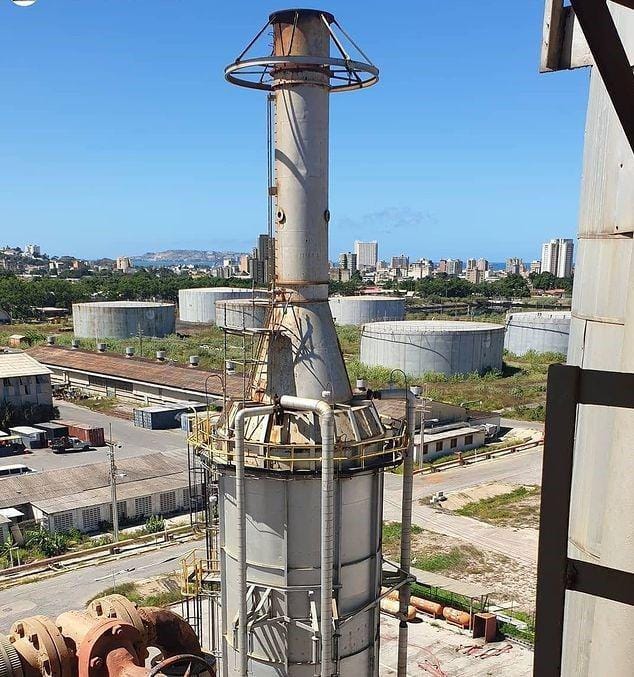 Kilang minyak di Venezuela. instagram.com/perfoblogger/