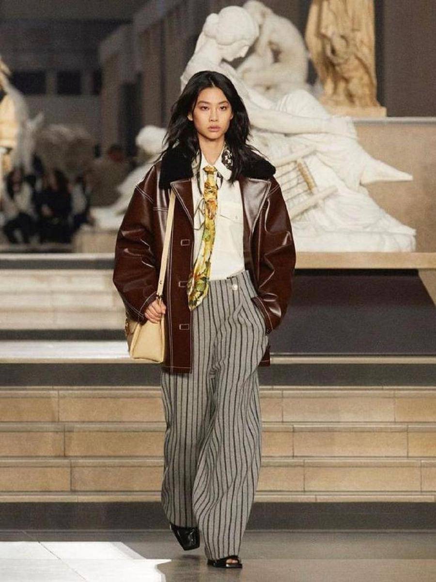 Bintang Squid Game, Jung Ho-yeon/dok. Instagram @louisvuitton