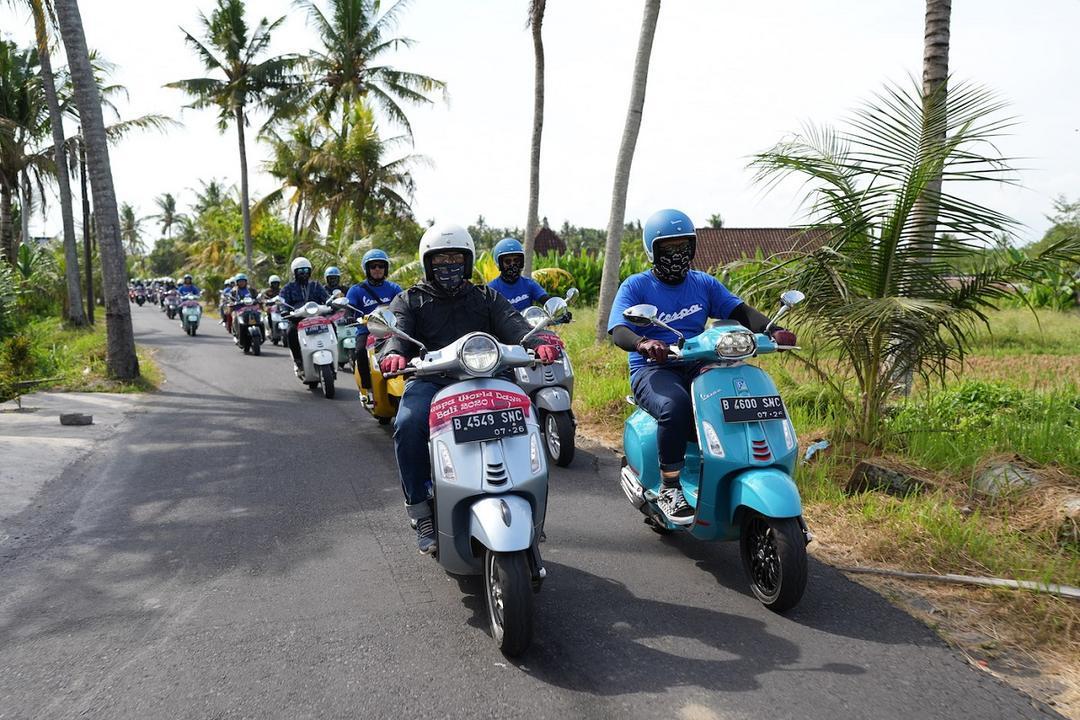 Satu Vespa Sejuta Saudara di Indonesia Vespa World Days 2022