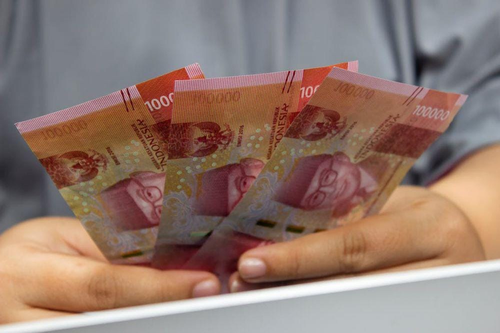 Kurs Dolar ke Rupiah Hari Ini 19 Mei 2026: Anjlok ke Rp17.730