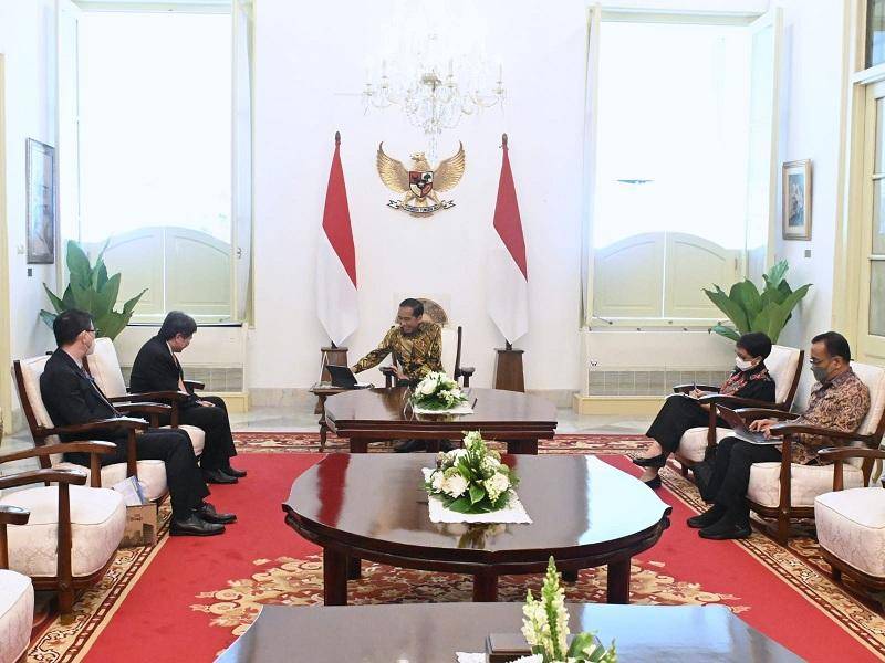 Pertemuan Presiden Jokowi dengan Sekjen ASEAN Lim Jock Hoi, Jumat (30/12). (Setpres)