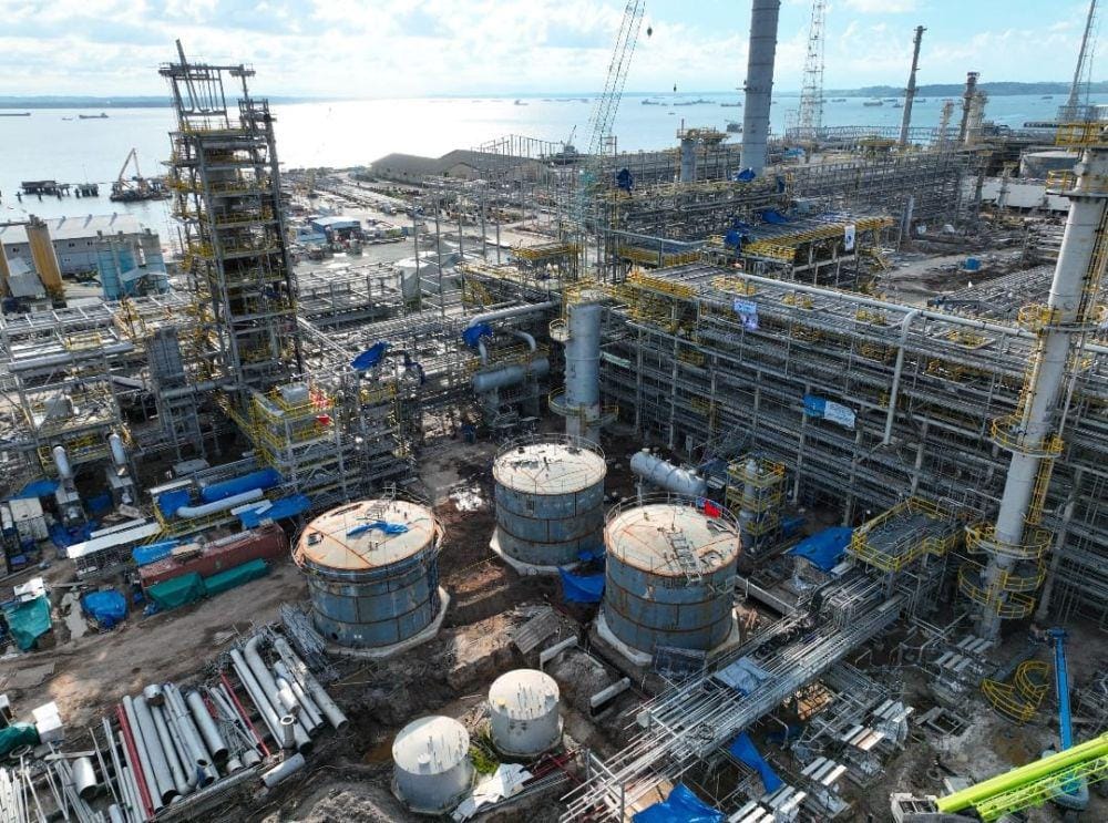 Pertamina melalui Sub Holding Refining & Petrochemical PT Kilang Pertamina Internasional (KPI) telah menyelenggarakan Closing Ceremony Project Financing RDMP Balikpapan pada Jumat (23/6/2023). (Dok. Pertamina)