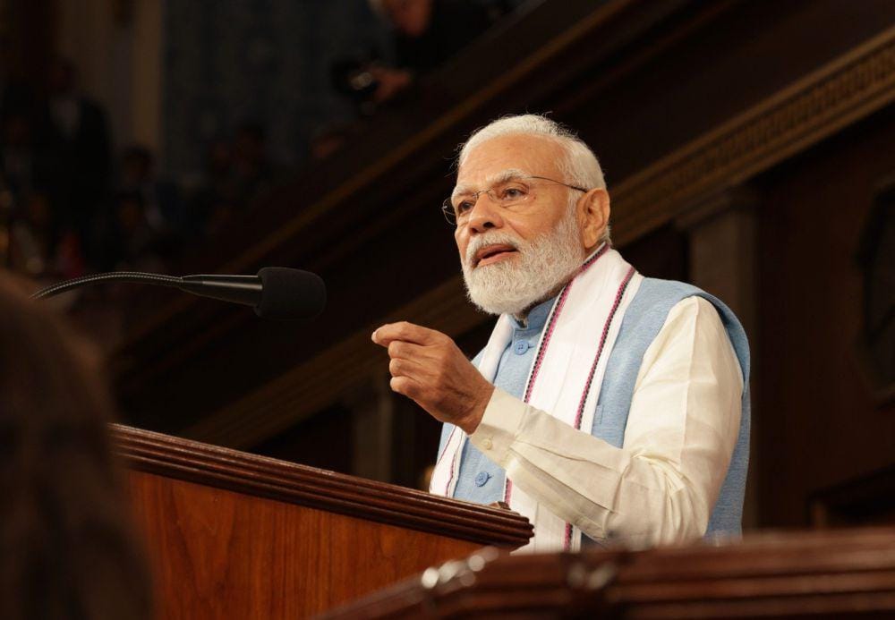 Profil Narendra Modi, PM India yang Berkunjung ke RI