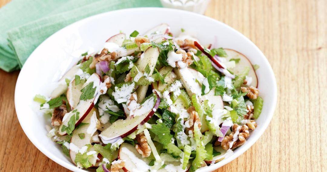 Ilustrasi The Wardolf Salad (taste.com.au)