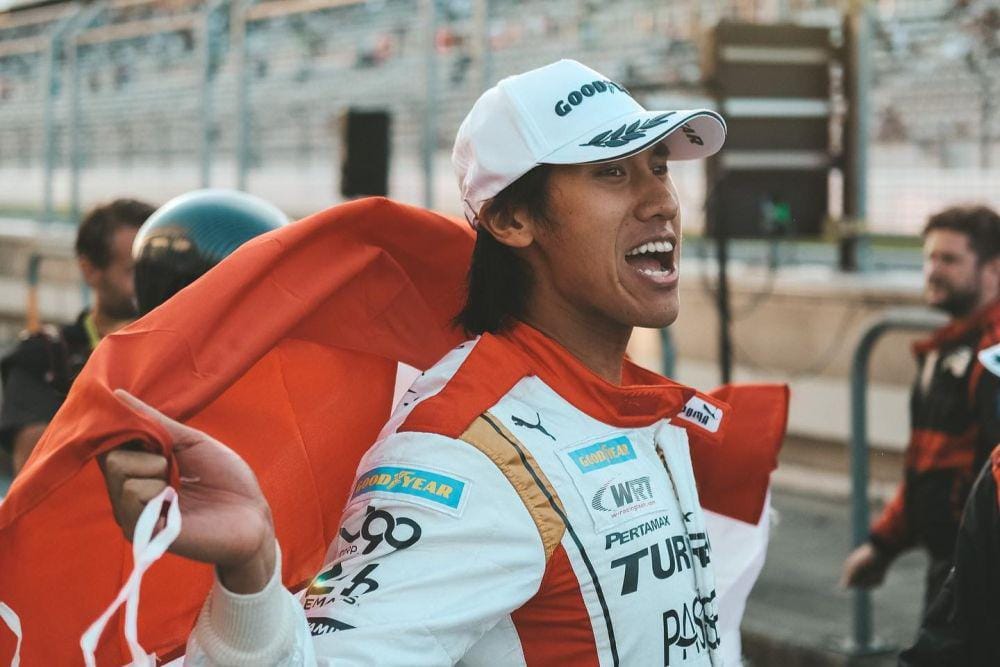 Sean Gelael, pembalap mobil berprestasi asal Indonesia (instagram.com/gelaelized)