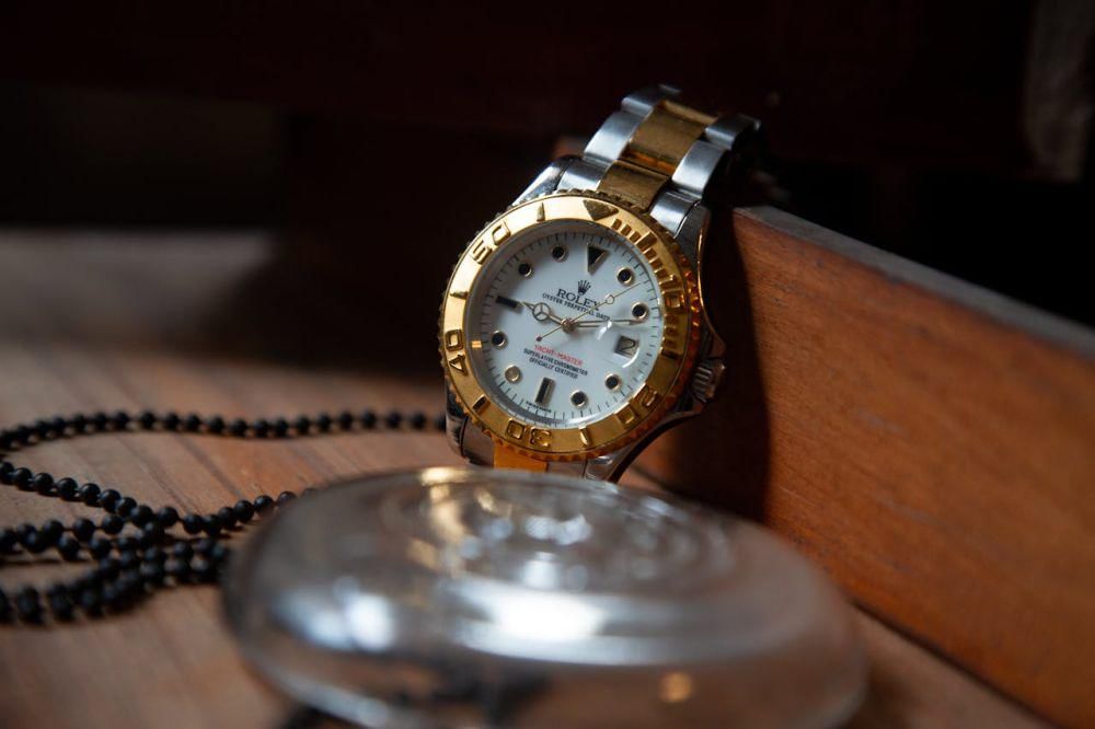 ilustrasi jam tangan Rolex (pexels.com/Leef Parks)