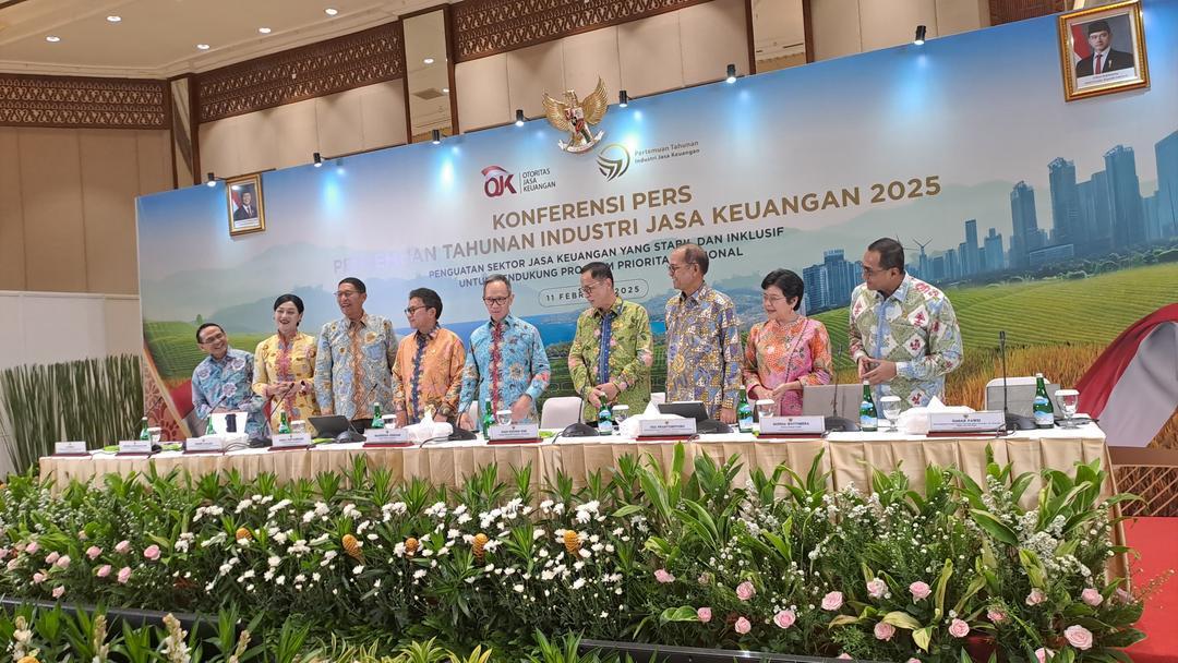 OJK Proyeksikan Pertumbuhan Kredit Capai 11% di 2025