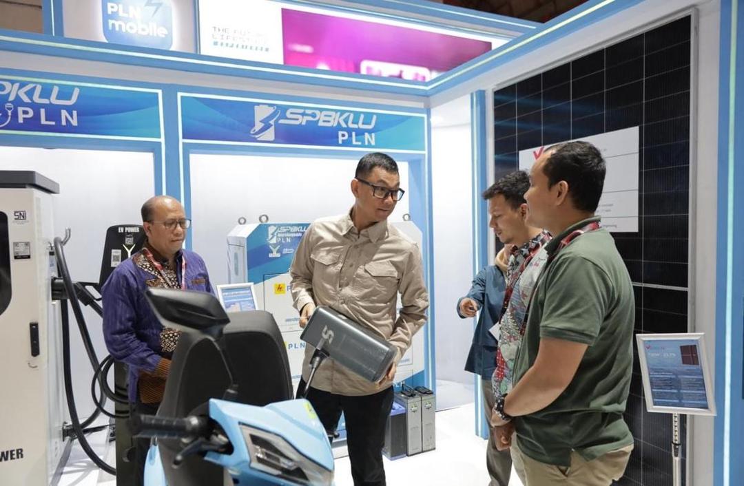 PLN Bagikan Promo EV Deals Selama IIMS 2025 Berlangsung