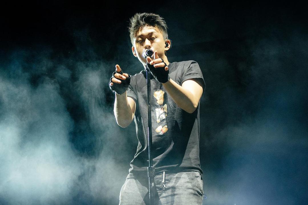 Ini Kisah Unik Rich Brian Jadi Duta Redmi Note 14 Series