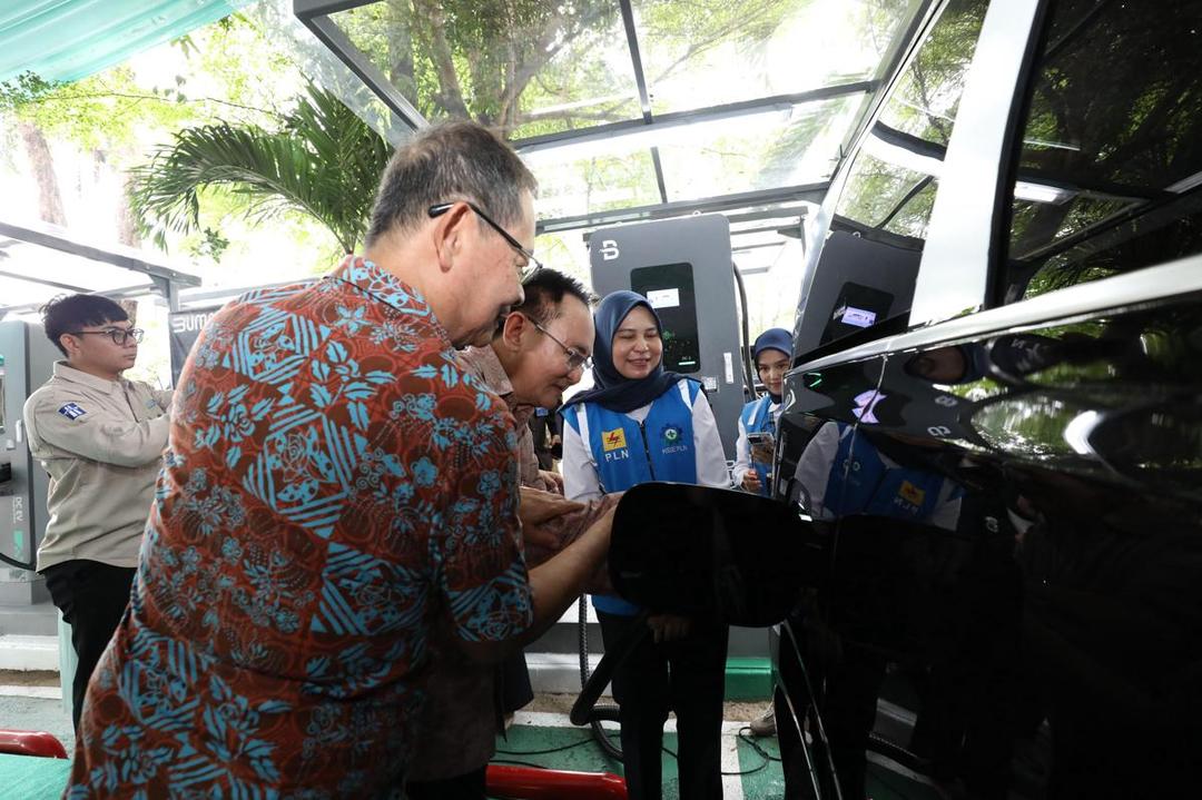 PLN Buat SPKLU Center Pertama di Rest Area 38B Tol Jagorawi