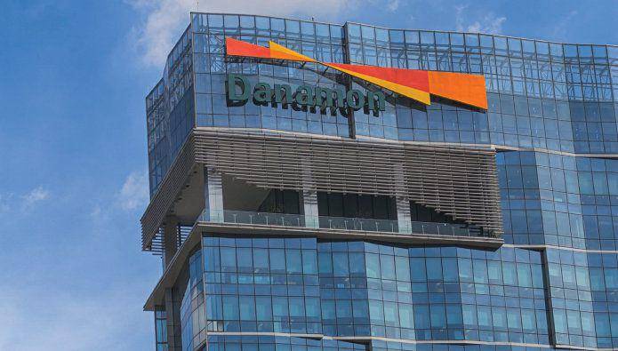 gedung Bank Danamon (danamon.co.id)