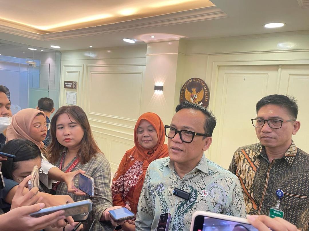 Ada Ojol Tak Dapat BHR, Wamenaker Ancam Audit Keuangan Aplikator