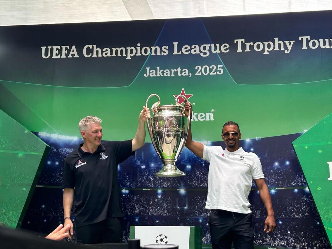 Heineken Gelar UEFA Champions Leaugue Trophy Tour di Jakarta