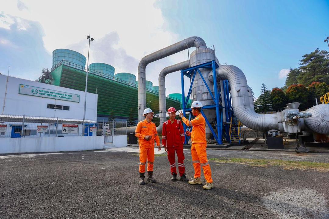 PLN Jadi Perusahaan Energi Terbaik untuk Mengembangkan Karier