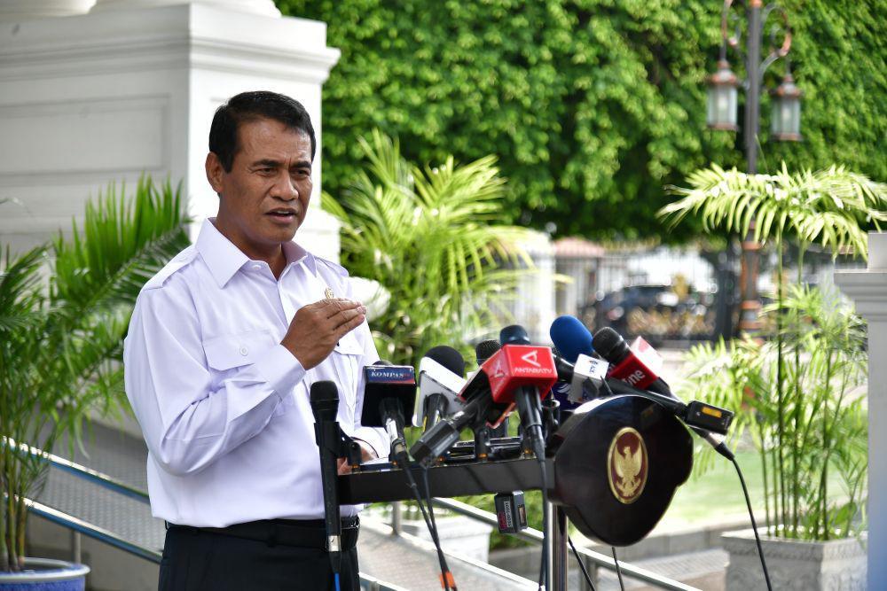 Menteri Pertanian Amran, kompleks Istana Kepresidenan Jakarta, Rabu (30/4) (dok. Bulog) (dok. Bulog)