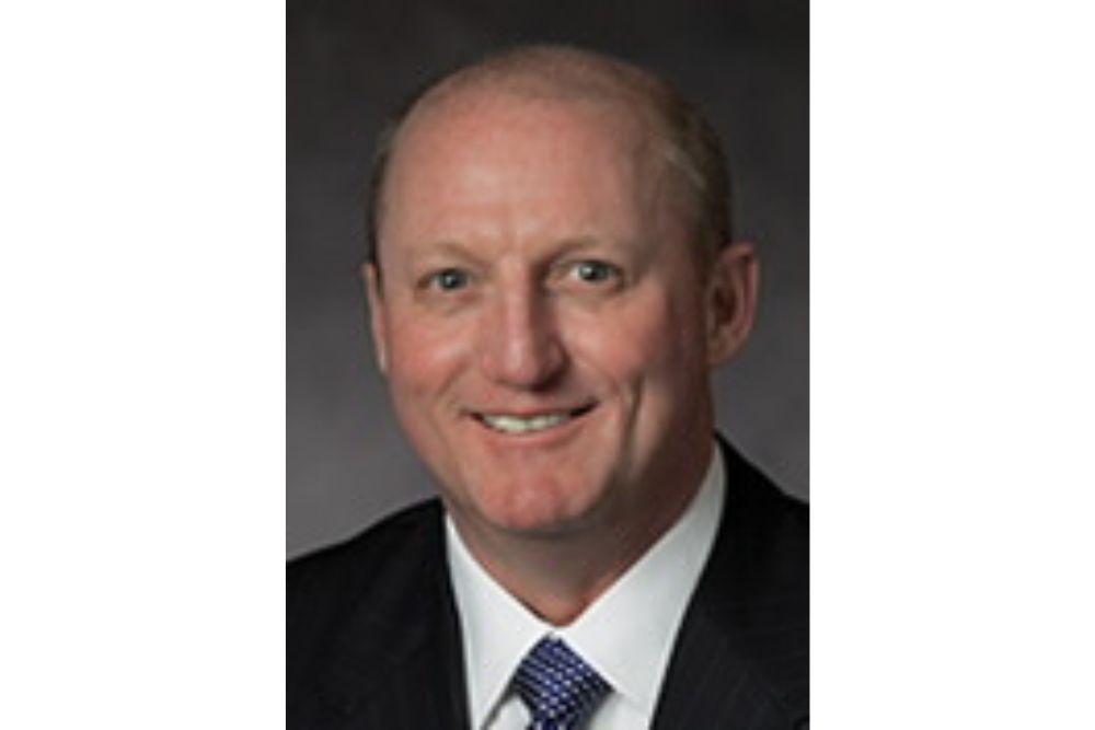 Profil Greg Abel, Calon Suksesor Warren Buffet