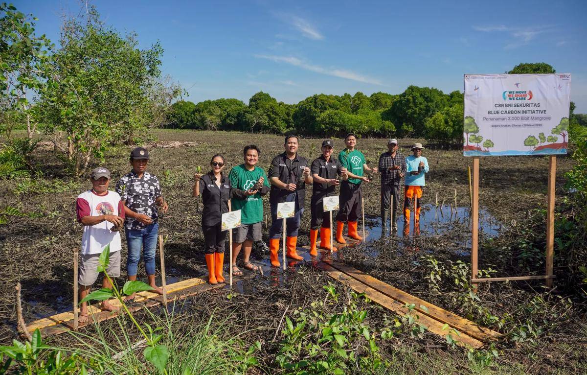 Foto-BNI-Sekuritas-bersama-Fairatmos-dan-Koperasi-Jawara-.jpg