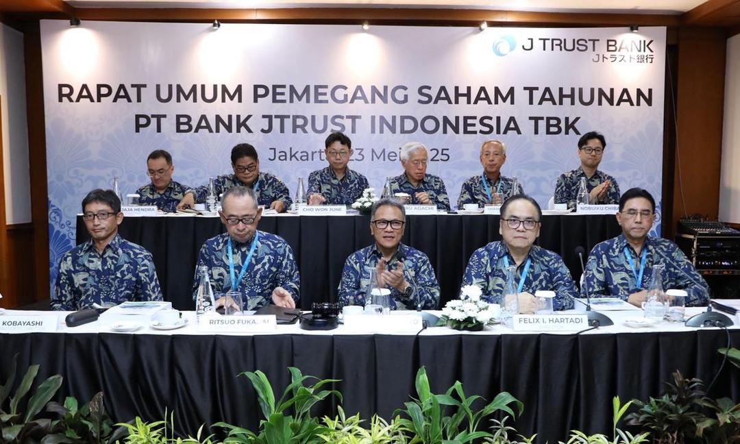 RUPST J Trust Bank Angkat Abdullah Firman Wibowo Jadi Komisaris