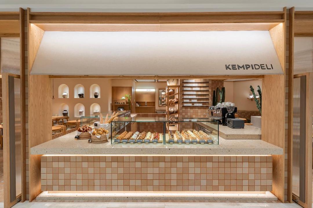 Kempi Deli Returns with Bigger Space and Sophisticated Look