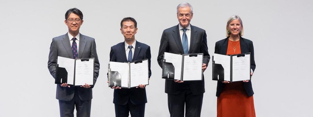 Daimler dan Toyota Teken Kesepakatan Final Merger Mitsubishi Fuso dan Hino