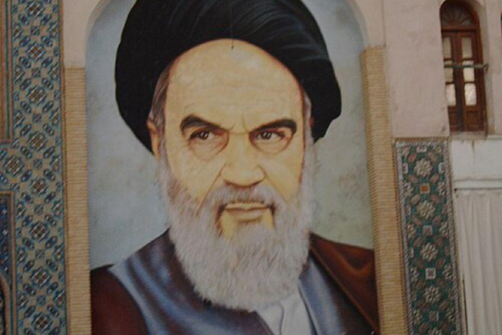 Profil Ayatollah Ruhollah Khomeini, Pendiri Iran