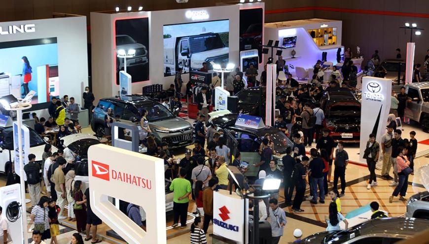 Penjualan Mobil Semester I 2025 Lesu, Daya Beli Masyarakat Jadi Sorotan
