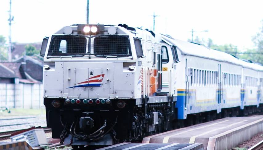 tiket go show kereta api dari jogja.png