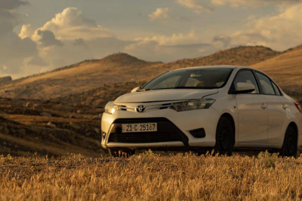 Daftar mobil hybrid di Indonesia