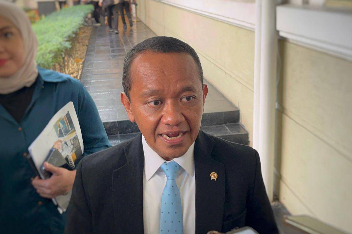 Menteri Energi dan Sumber Daya Mineral (ESDM) Bahlil Lahadalia ditemui di Kementerian ESDM, Jakarta, Selasa (28/7/2025)