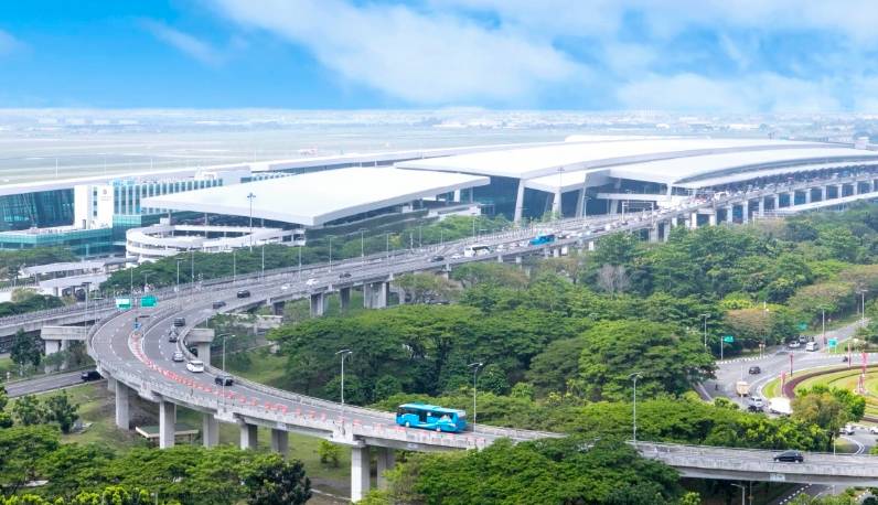 Jumlah bandara di indonesia 