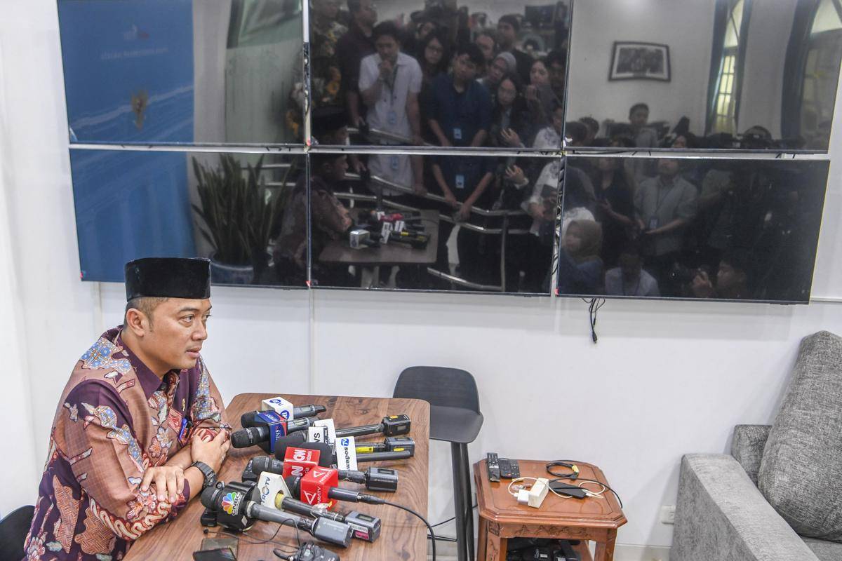 antarafoto-mensesneg-tanggapi-isu-terkini-1755760204.jpg