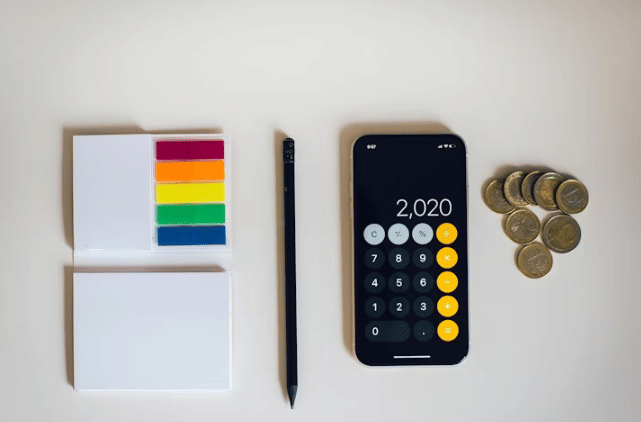 Ilustrasi perencanaan keuangan (unplash.com/Amol Tyagi)