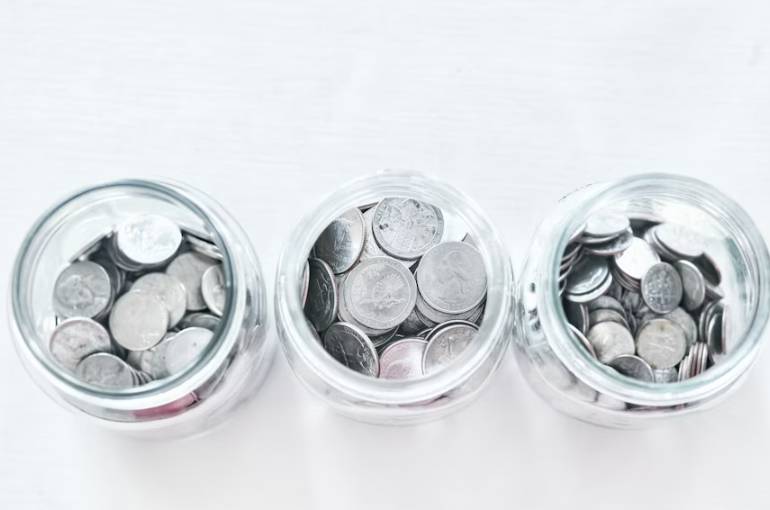 Perbedaan Sinking Fund dan Emergency Fund 