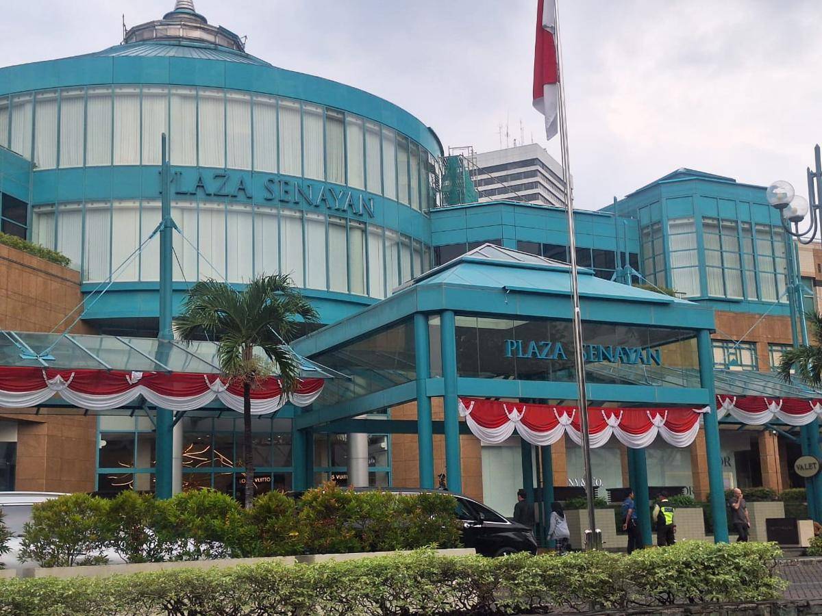 Plaza Senayan beroperasi normal usai demonstrasi besar pada Jumat (30/8/2025) (IDN Times / Lia Hutasoit)