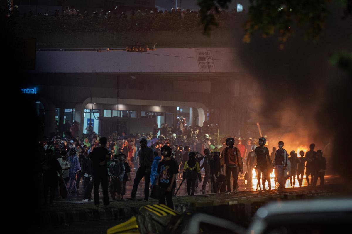 antarafoto-aksi-demo-di-depan-mako-brimob-kwitang-1756717661.jpg
