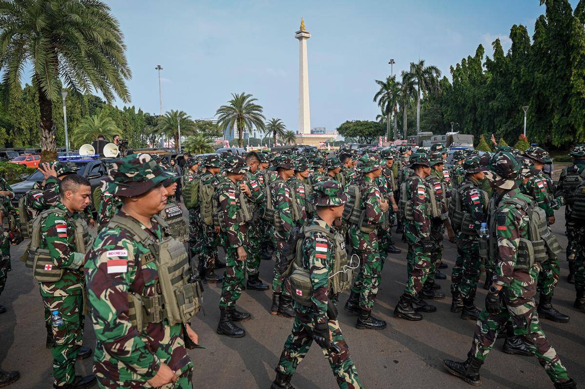 antarafoto-tni-gelar-patroli-untuk-cegah-aksi-anarkis-1756801804.jpg
