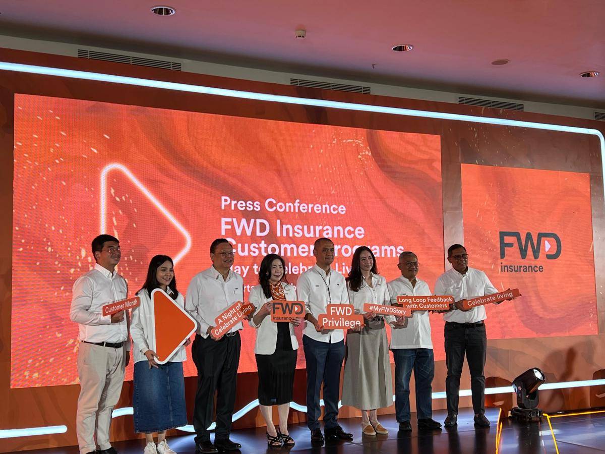 Press Conference FWD Insurance Customer Programs di Jakarta, Jumat (3/10).