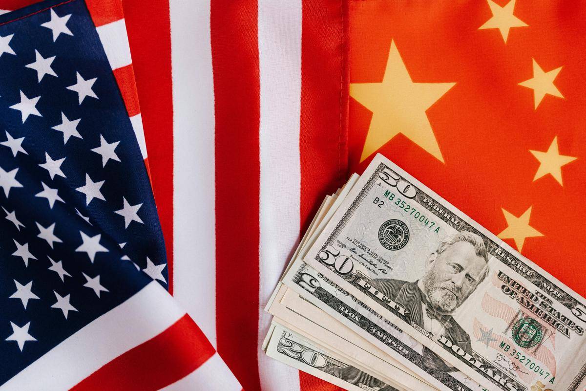 Ilustrasi perang dagang antara Amerika Serikat dan China