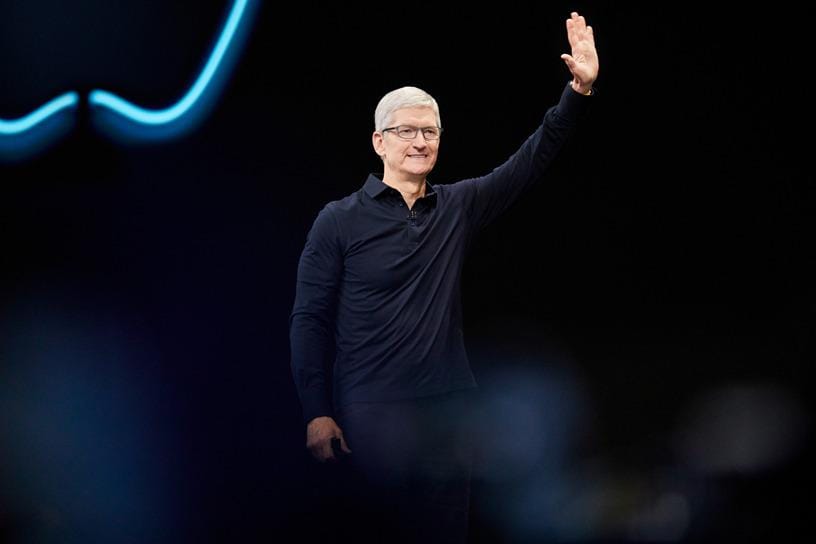 Tim Cook Mundur, John Ternus Ditunjuk Pimpin Apple