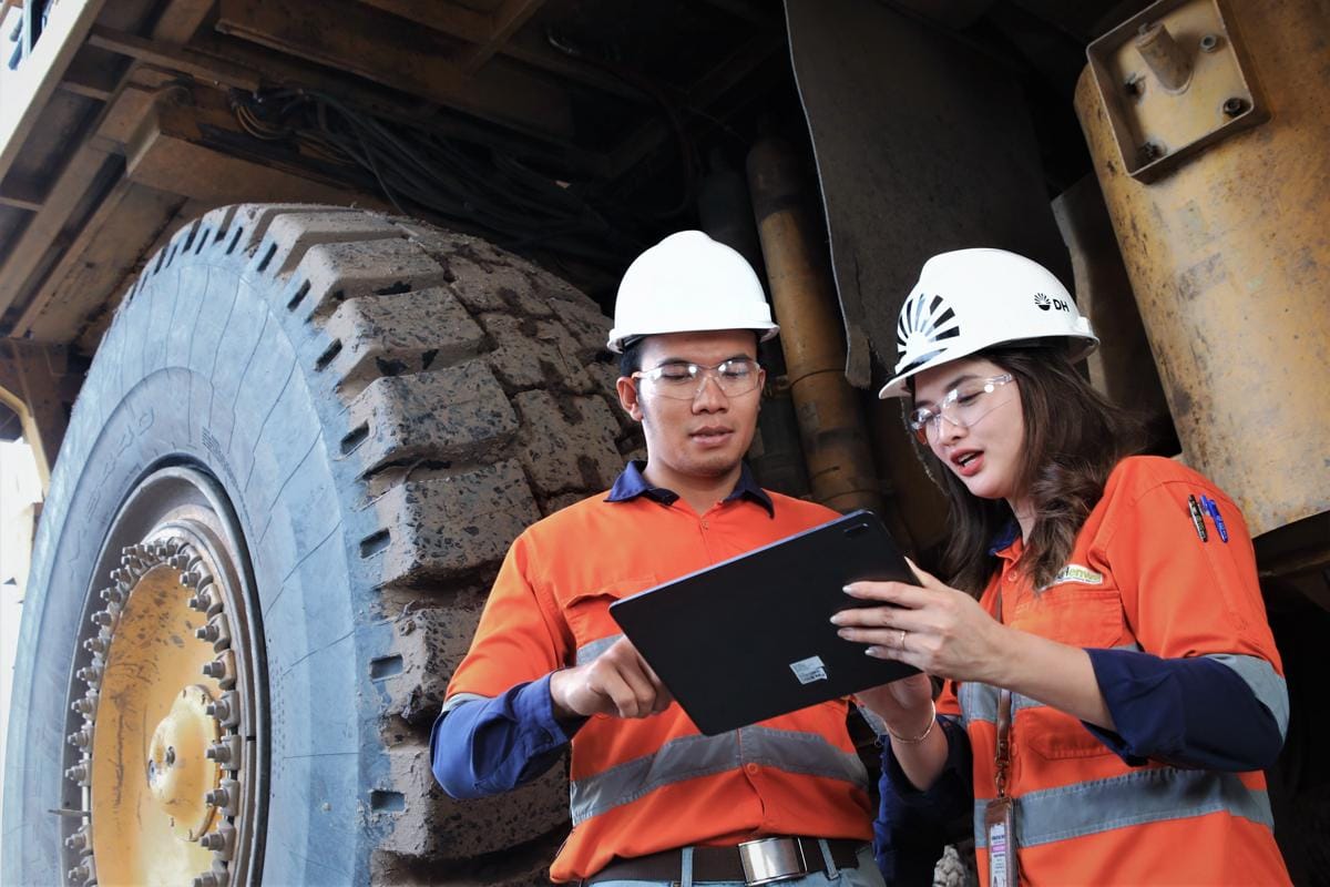 ilustrasi menggambarkan profil perseroan