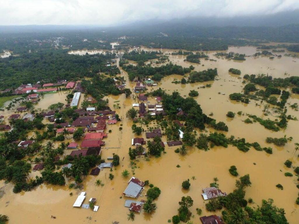 Contoh banjir yang sedang terjadi saat ini