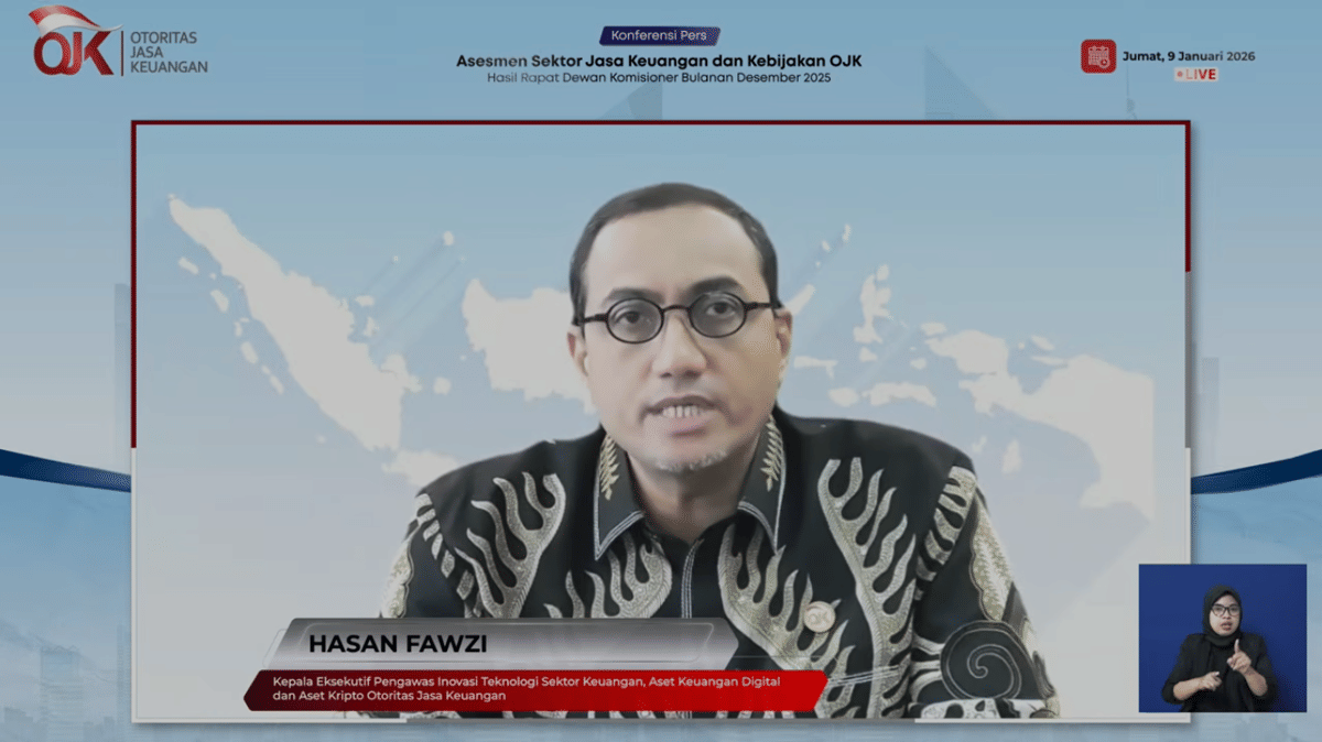 Kepala Eksekutif Pengawas Inovasi Teknologi Sektor Keuangan, Aset Keuangan Digital, dan Aset Kripto OJK Hasan Fawzi dalam konferensi pers Asesmen Sektor Jasa Keuangan dan Kebijakan OJK Hasil RDKB Desember 2025, Jumat (9/1).