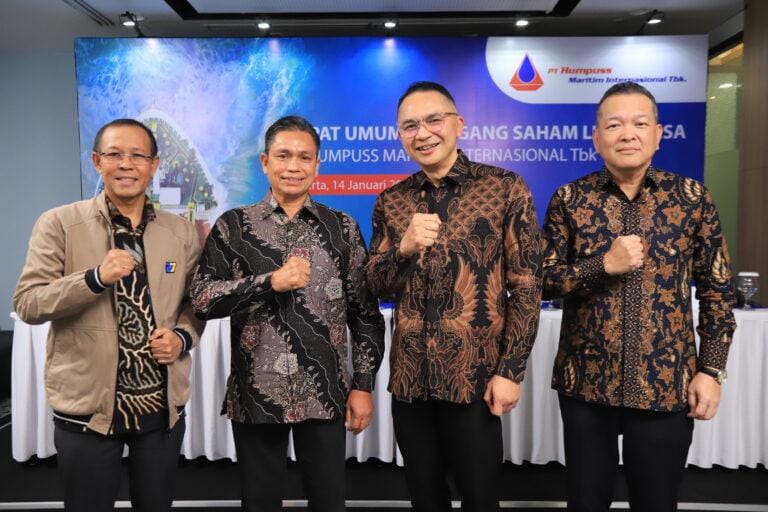 potret jajaran Direksi PT Humpuss Maritim Internasional Tbk. (HUMI)