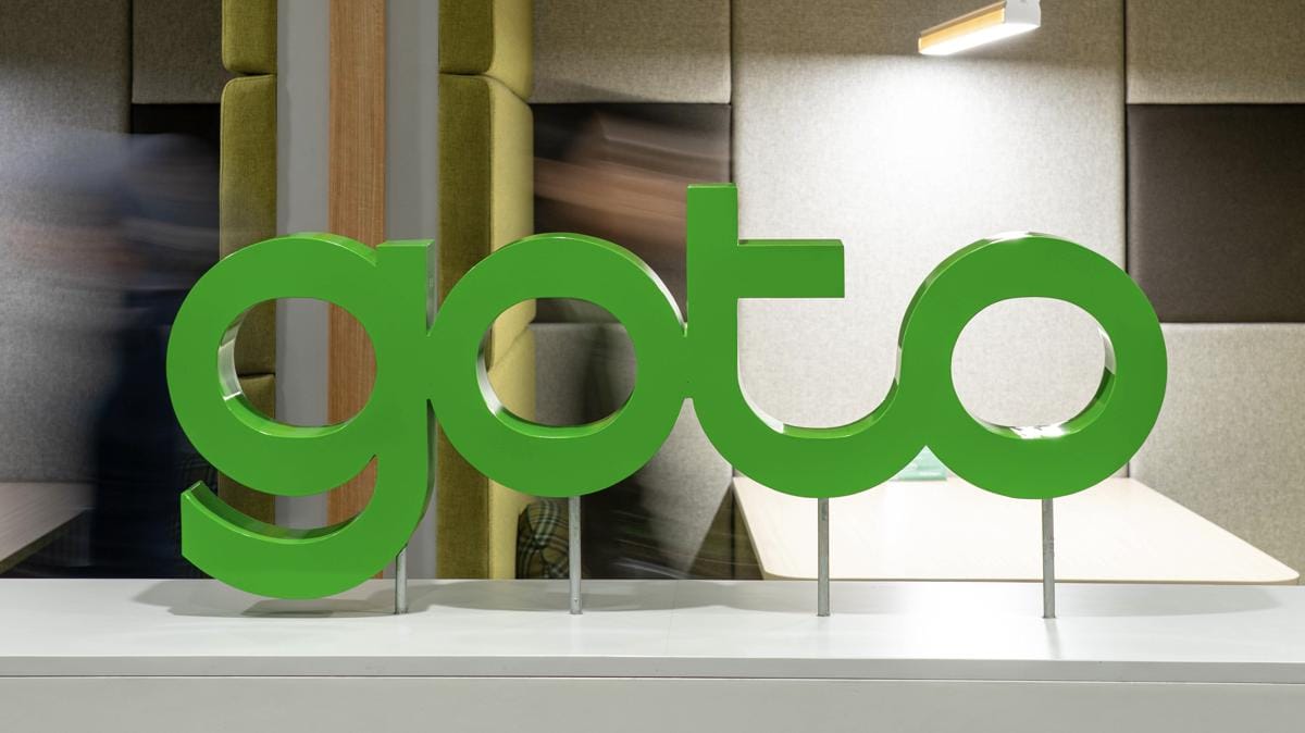 Saham GoTo Anjlok ke Rp50, Tertekan Aturan Tarif Baru