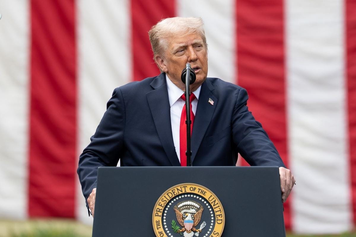 Trump Ancam Naikkan Tarif Bagi Negara yang Batalkan Kesepakatan