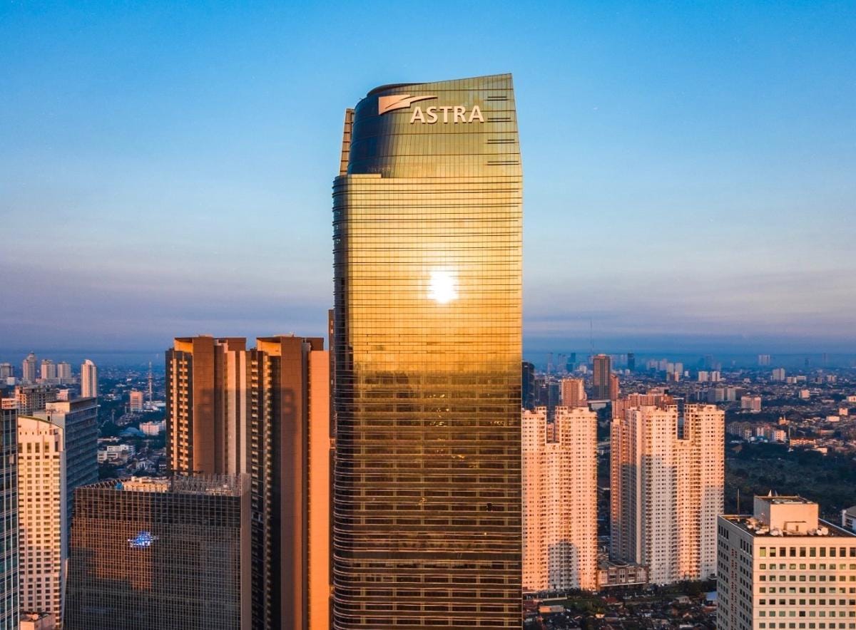 Resep Astra Menuju Tujuh Dekade 