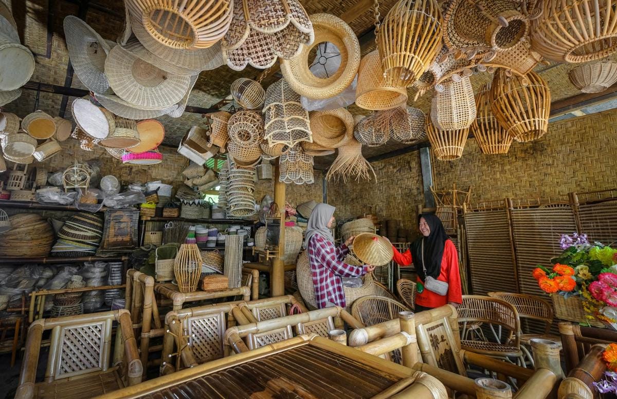 Realisasi KUR BRI dan Bank Mandiri 17 Persen dari Target Pemerintah