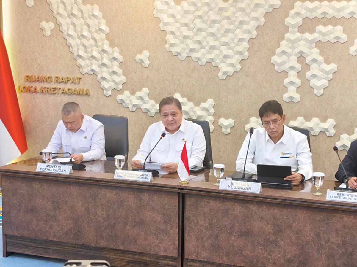 Fuel Surcharge Naik 38 Persen, PPN Tiket Pesawat Jadi Nol Persen