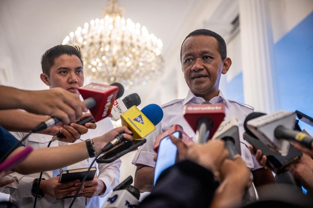 RI–Rusia Bahas Penyimpanan BBM, Bahlil: Pembahasannya Sedikit Lagi